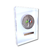 Médaille 73mm sur Trophée Rectangle 18x13x2,8cm